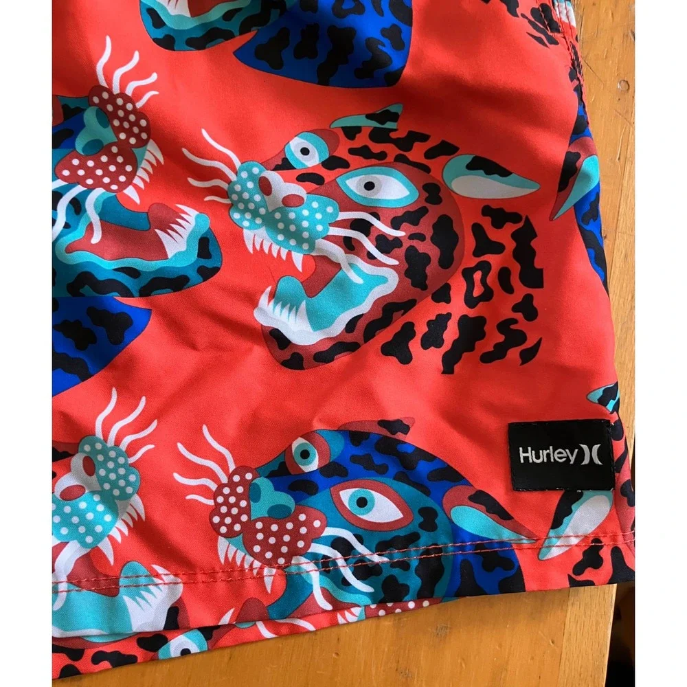 Hurley Swim Trunks Mens Medium Red Blue Tiger Leopard Print Shorts